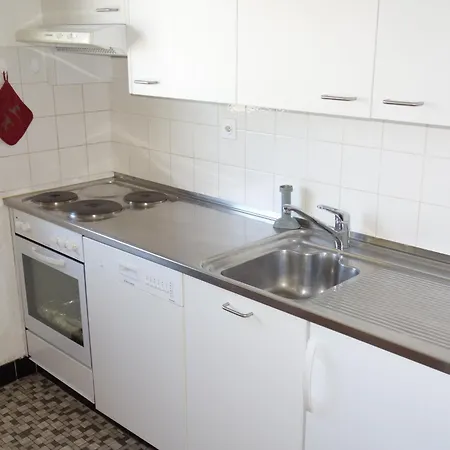 Magrappe M 229 - Lift 10 Pers Apartman *